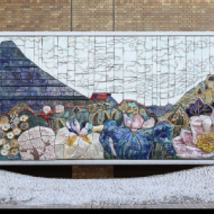 片岡球子画伯の陶板壁画
「江戸の四季」